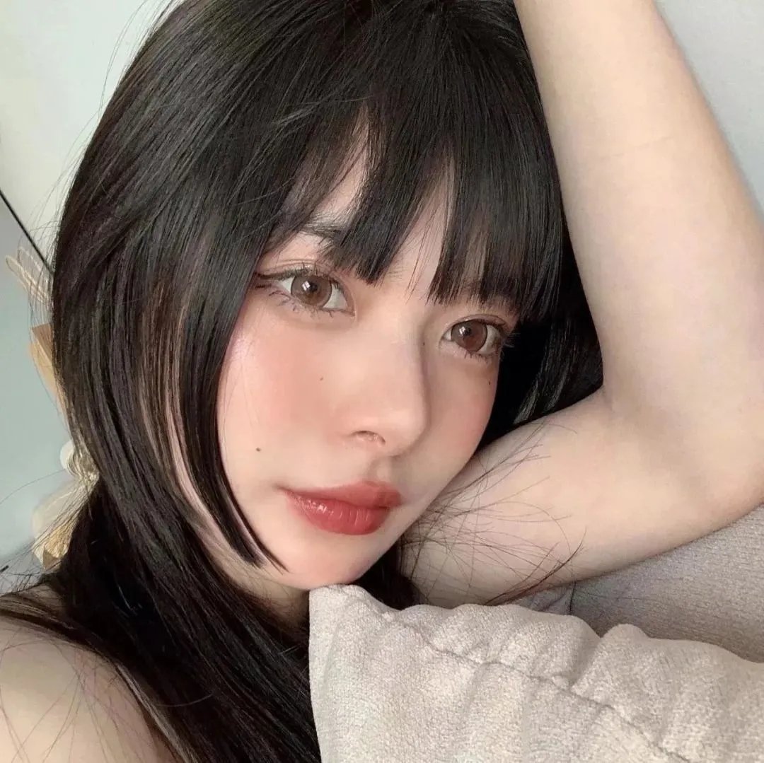 女孩的成长图腾